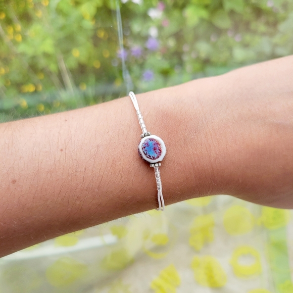 Handmade Dainty White Adjustable Bead Bracelet - Picture 1 of 7